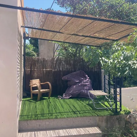 Le Mazet Des 3 Piliers Nîmes